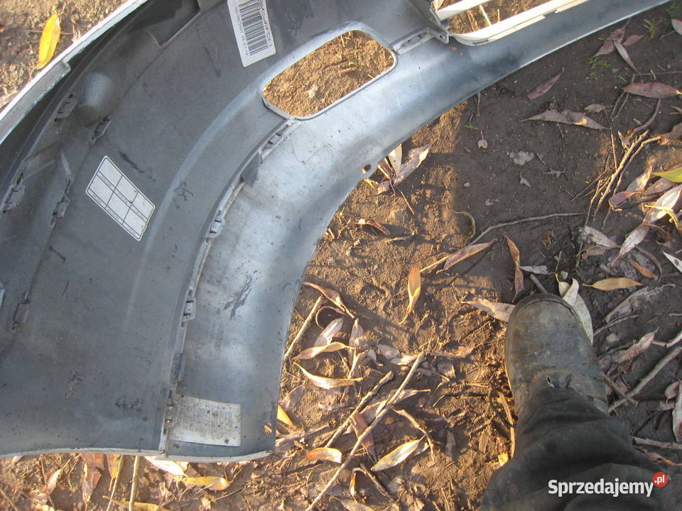 Zderzak przedni przód skorupa Volvo v70 II lift osobowe