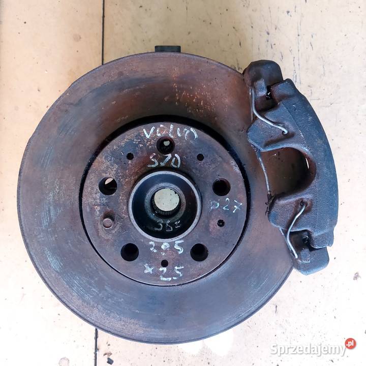 Volvo SV70 zwrotnica przód prawa tarcza zacisk