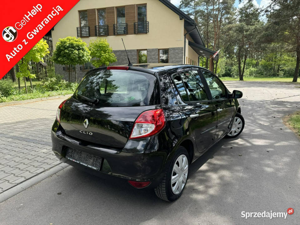 Renault Clio 2011 r 12 KLIMA Elektryka Serwis immobilizer Chechło