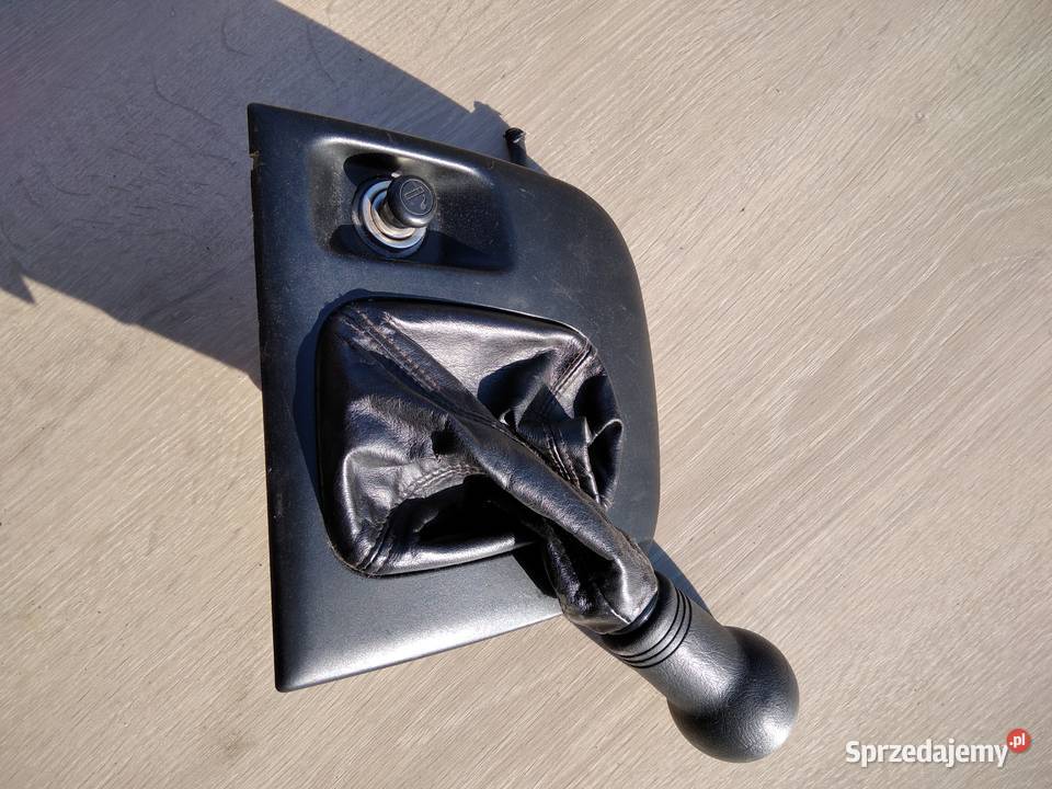 Mieszek zmiany biegów Mitsubishi space runner ll Gałki i mieszki sprzedam