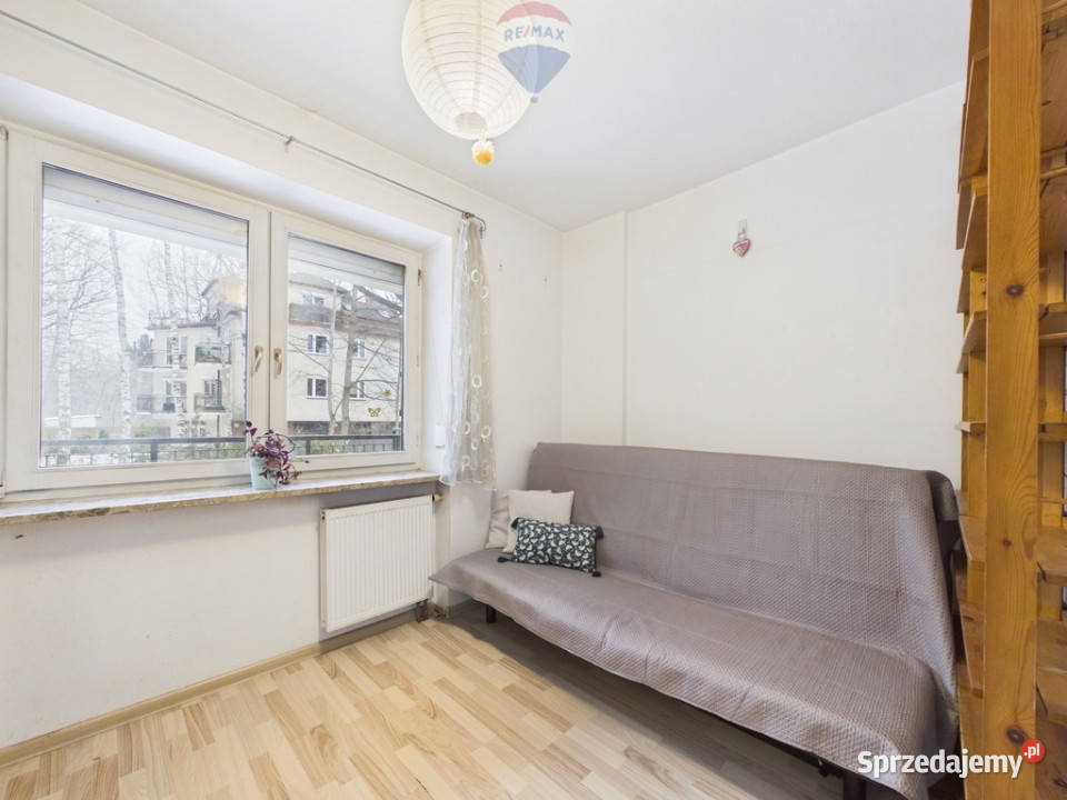 2 pokoje duże okna ogródek garaż piwnica 46.74m2 Warszawa