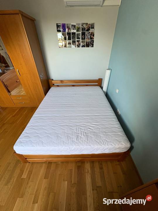 Łóżko drewniane 160x200 plus stelaż i materac Krapkowice