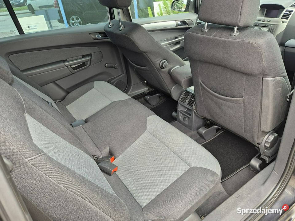 Opel Zafira GWARANCJA 18 BENZYNA LPG 7 osob czarny mazowieckie Warszawa
