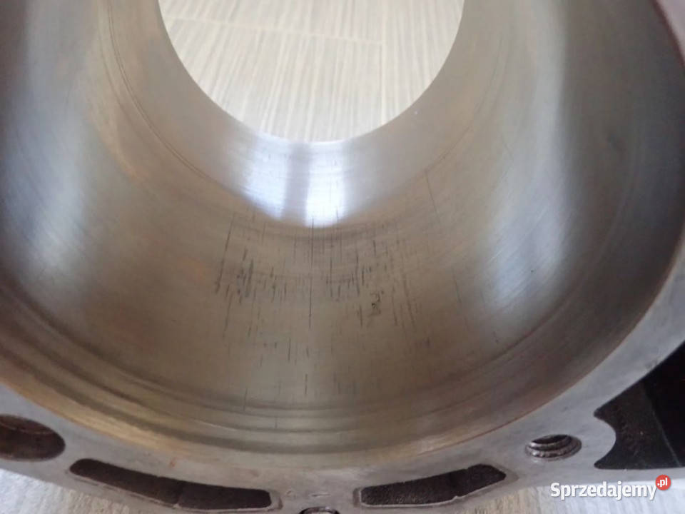 Cylinder Honowany KTM DUKE 640 9903r Pozostałe Strzelce Krajeńskie