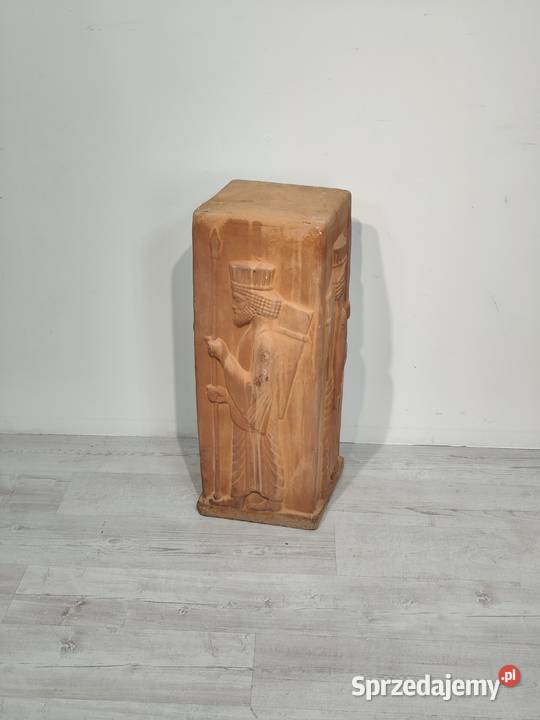 Ceramiczny Postument Poddębice