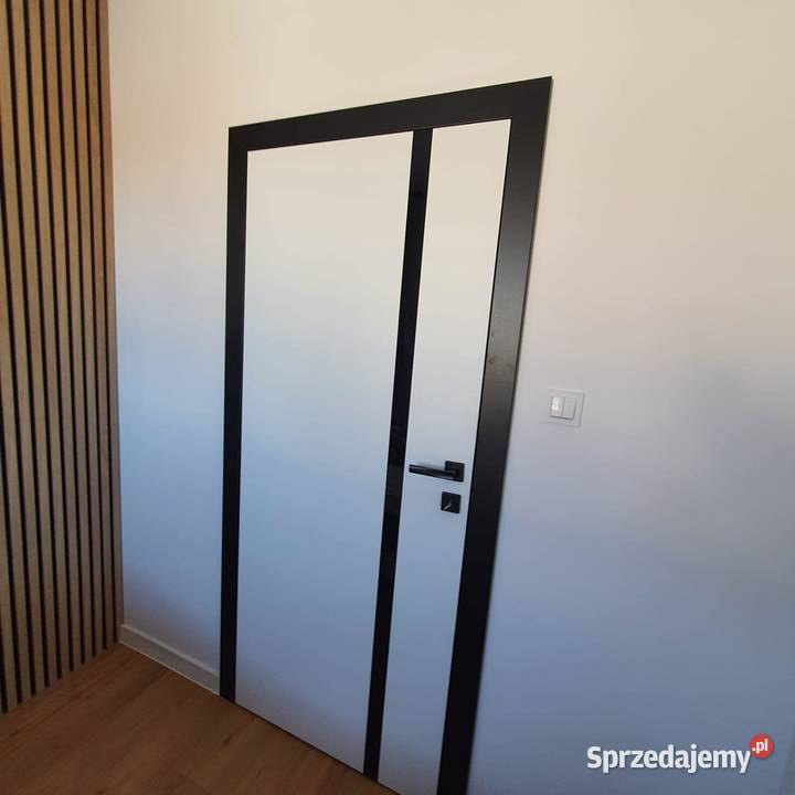 DRZWI z MONTAŻEM OŚCIEŻNICAMI REGULOWANYMI 788 Ostrowiec Świętokrzyski