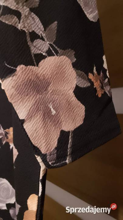 Sukienka damska w kwiaty Odzież damska Częstochowa sprzedam