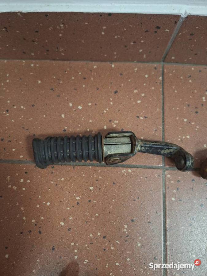 Podnóżki jawa 350 cezet Strzyżów