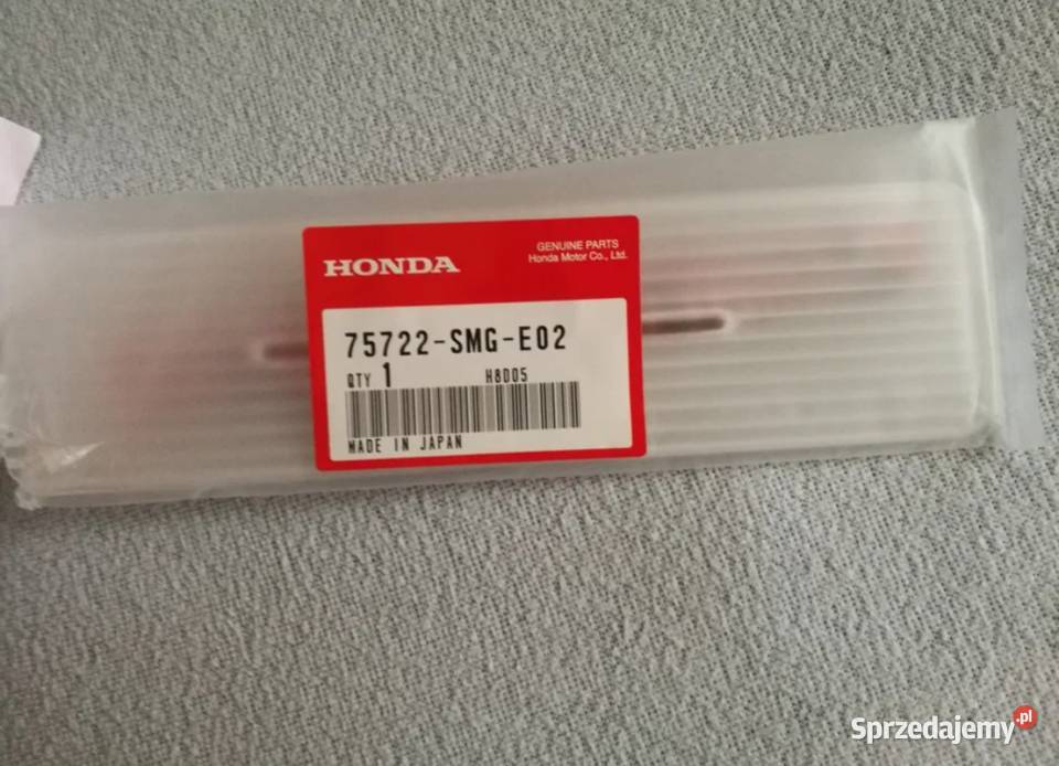 Emblemat CIVIC na tył klapy Honda Civic VIII Olsztyn sprzedam