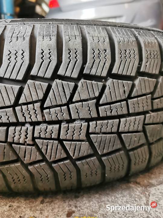 Opony zimowe Viking WinTech 18565 R15 92T BMW