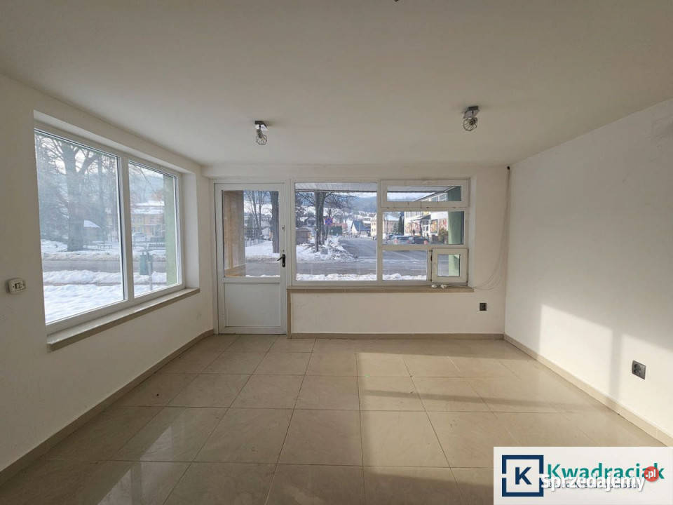 Do wynajęcia lokal Baligród 15m2