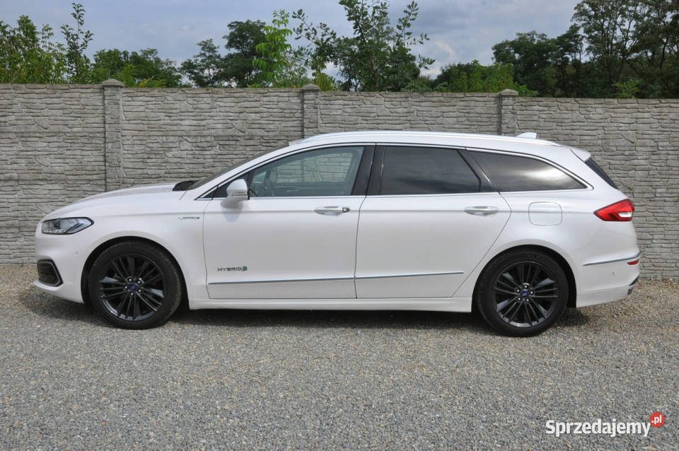 Ford Mondeo 20 Hybrid 187 Vignale Full LED Skóra komputer pokładowy