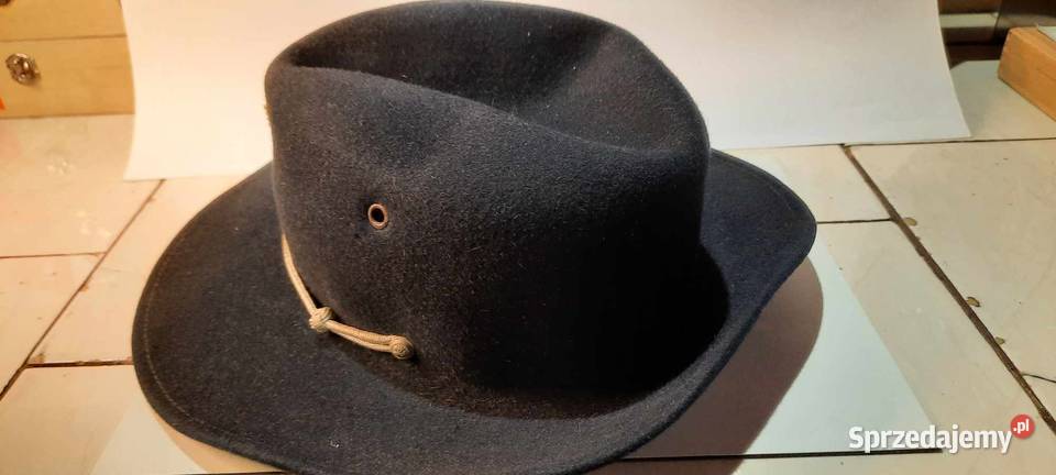 Czapka jednostek Mundurowych k32 Warszawa sprzedam