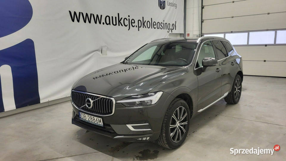 Volvo XC 60 B4 B Inscription aut II 2017 światła do jazdy dziennej