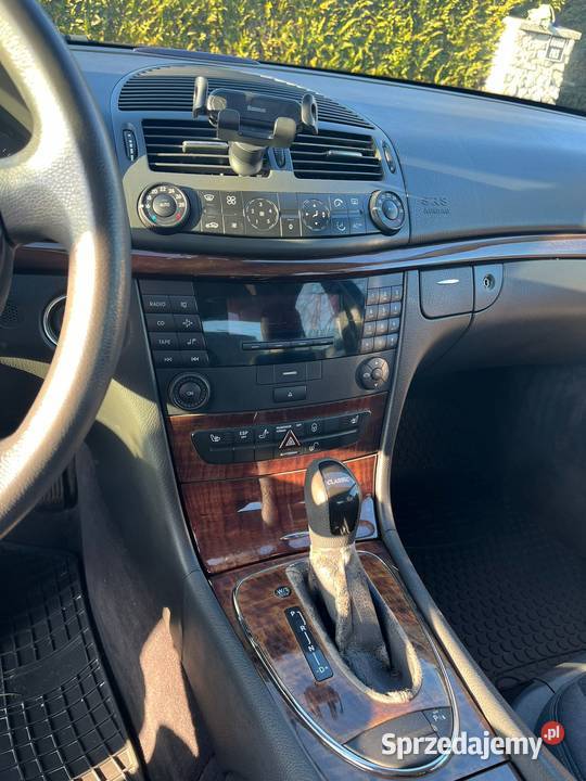 MercedesBenz W211 22CDI 150 Automat nieuszkodzony Pokój