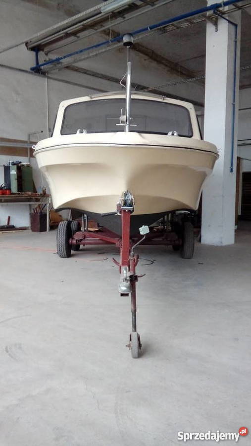 Jacht motorowy kabinowy Shetland motorówka Rok produkcji 1980 Borne Sulinowo
