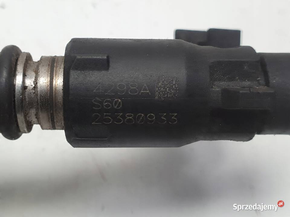 Opel Zafira B 16 16V WTRYSKIWACZ PALIWA wtrysk lubelskie Janów