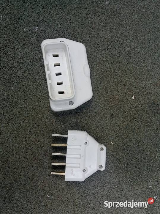 Gniazdo wtyczka siłownia Ogrodzieniec