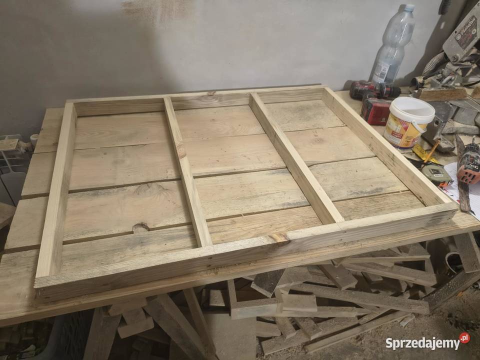 Buda psa ocieplana Godów