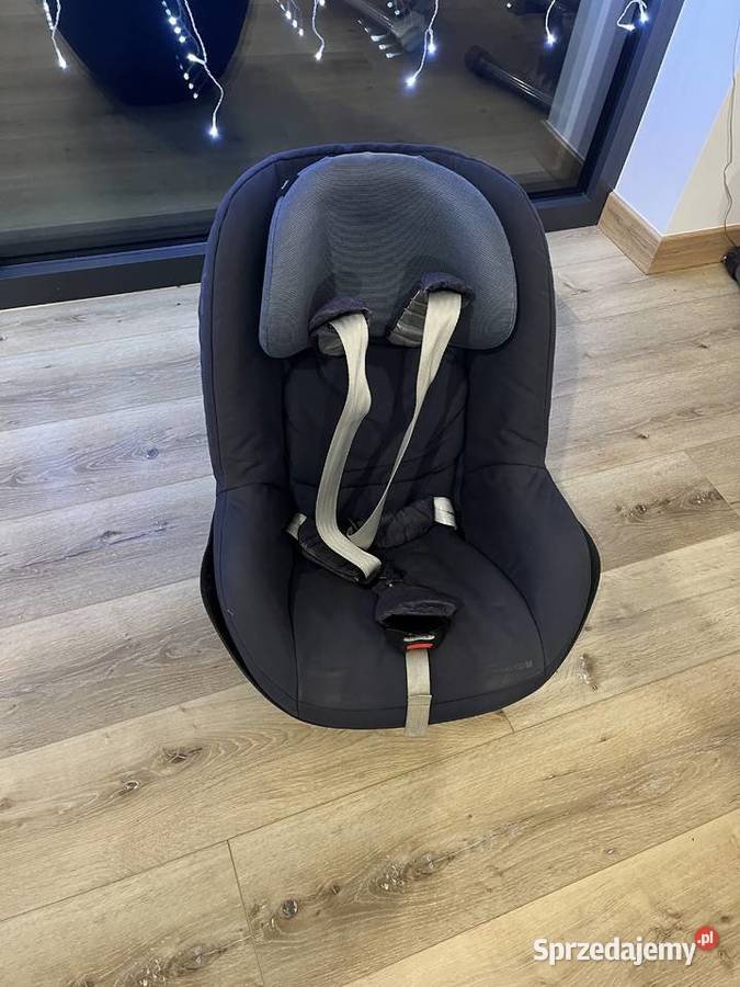 Sprzedam Fotelik Maxicosi z bazą FamilyFix ISOFIX Górki-Izabelin