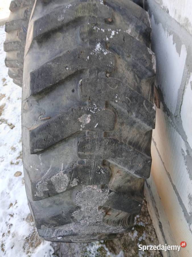 Opony 15525 do ładowarka itp 2 Wojciechów-Kolonia Piąta