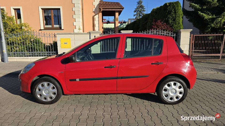 RENAULT CLIO 12 B 70 Klima Przebieg 113557tkm benzyna Clio lubelskie Zamość