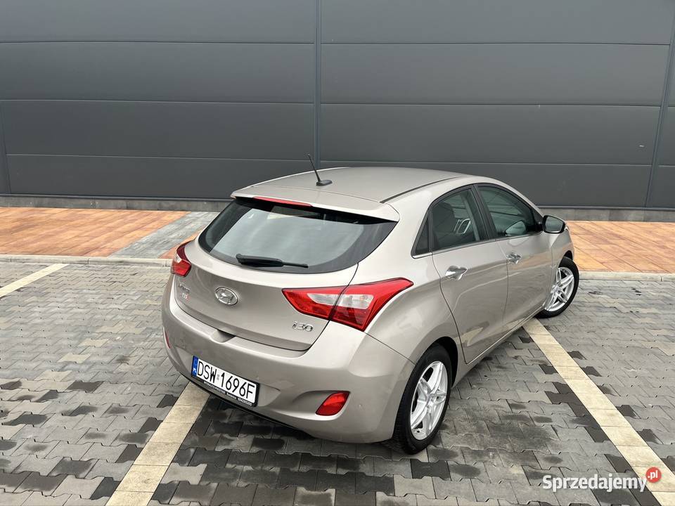 Hyundai i30 blue 16 CRDi YES Gold Świdnica