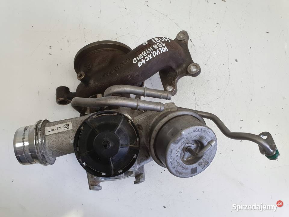 TURBOSPRĘŻARKA Volvo XC40 15 T3 turbo 32257071AA Rudka