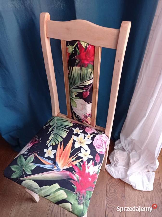 Krzesło drewniane w kwiaty vintage flower oldschool