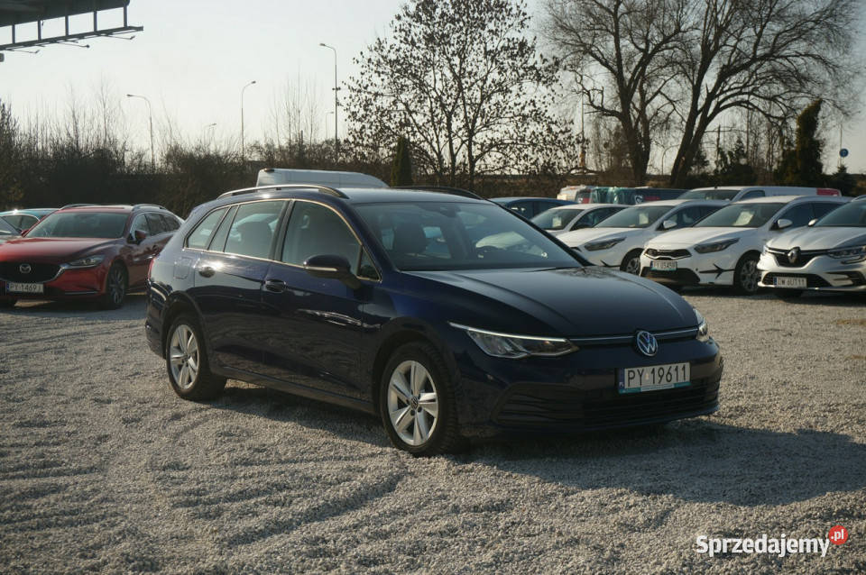 Volkswagen Golf Variant 20 TDI 115 Life Salon lakier metallic Volkswagen Poznań sprzedam