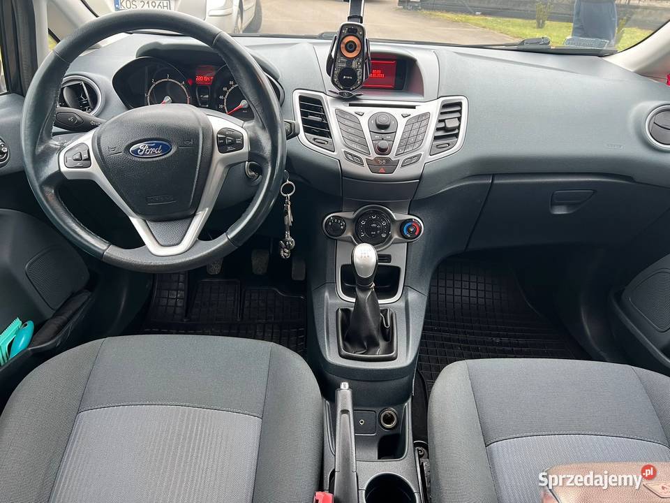 FORD FIESTA VI 2011 R 16 TDCI gniazdo AUX Osiek