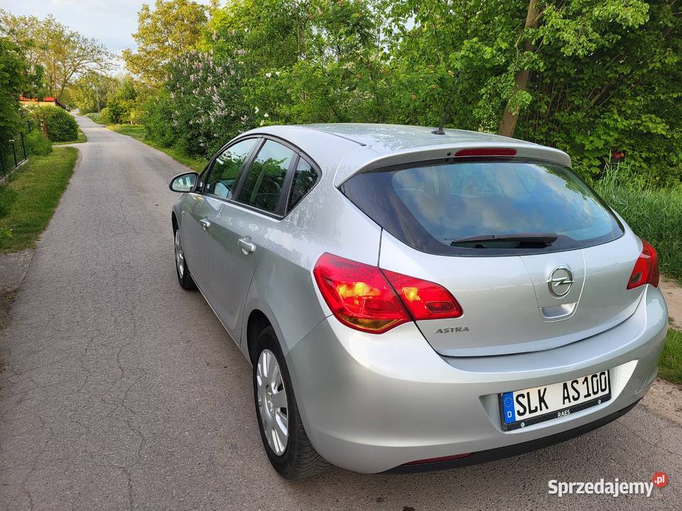 OPEL ASTRA j Klima 16b Stary motor z Niemiec Gostynin sprzedam