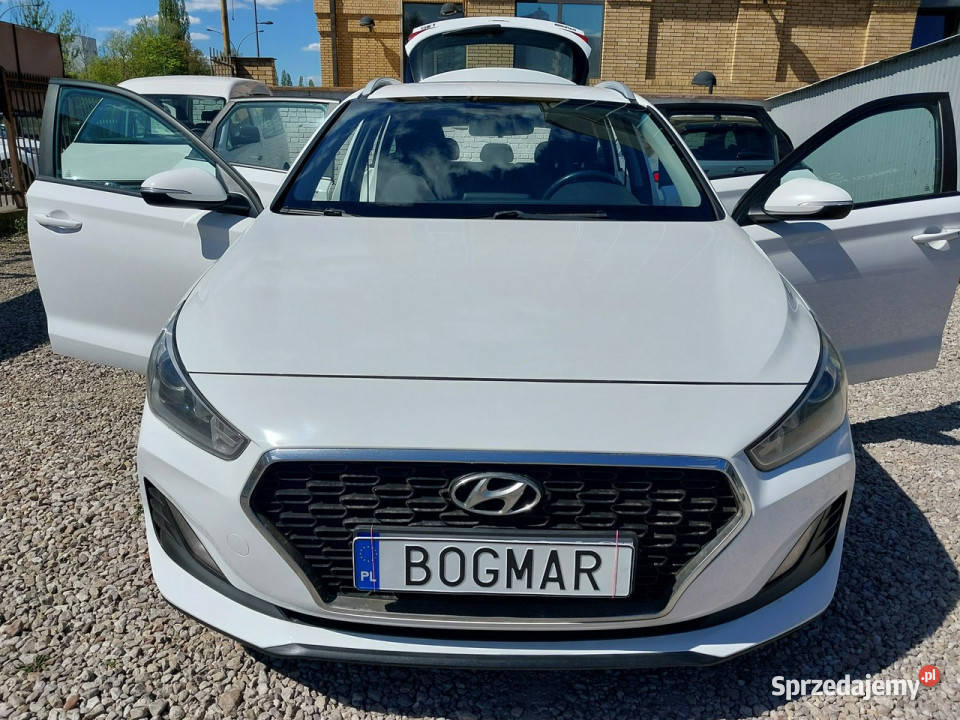 Hyundai i30 1819 kombi SALON serwis mocno tempomat i30 mazowieckie Warszawa