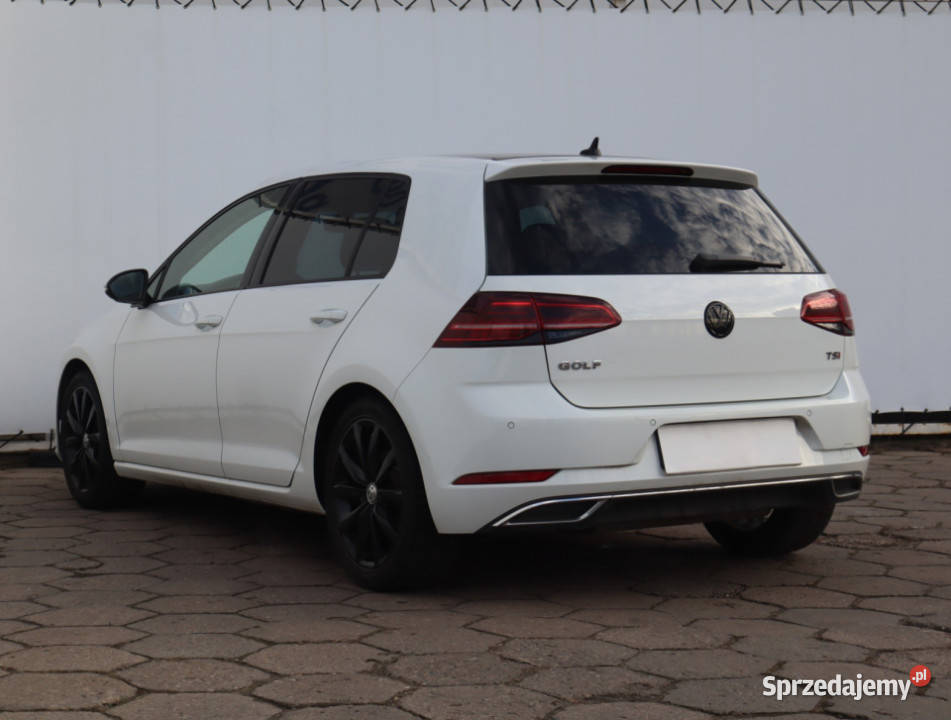 VW Golf 14 TSI biały