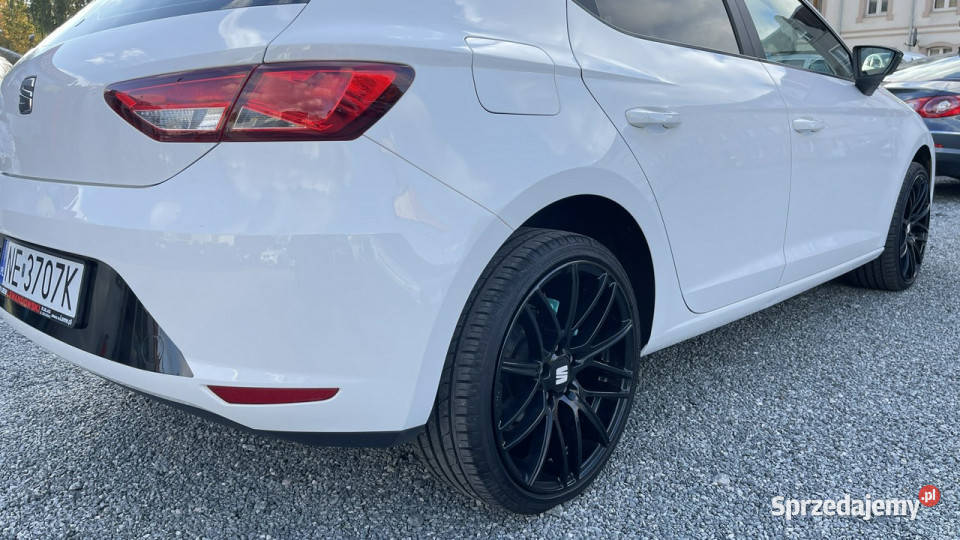 Seat Leon Benzyna Zarejestrowany Ubezpieczony isofix Elbląg