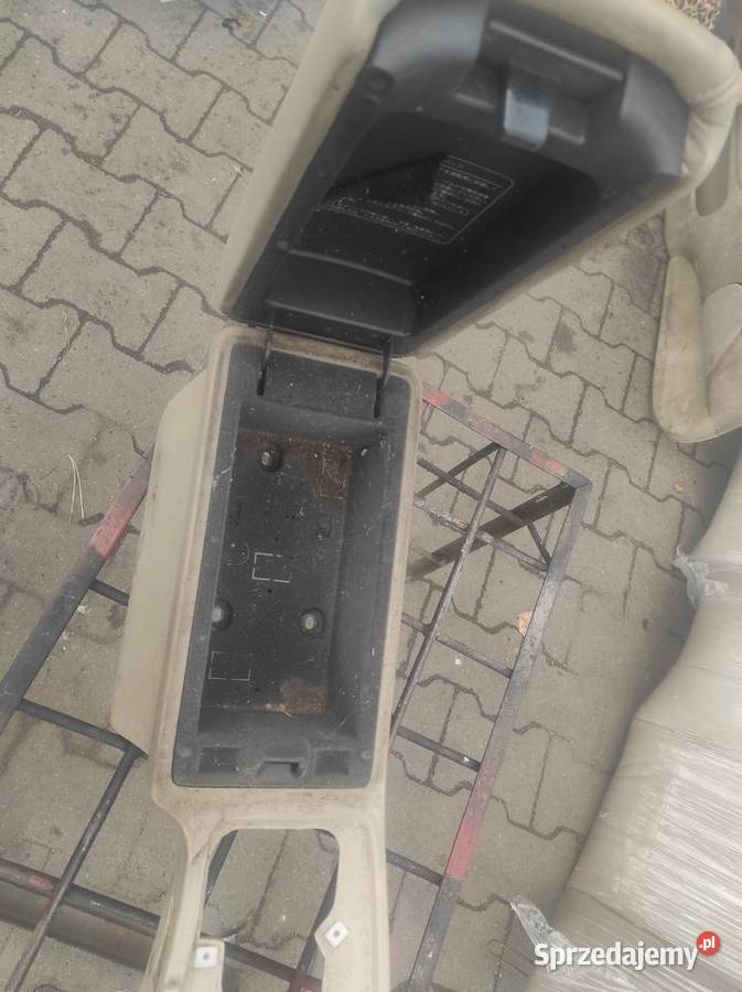 Tunel schowek Lexus SC 300 SC 400 kremowy Części śląskie Częstochowa sprzedam