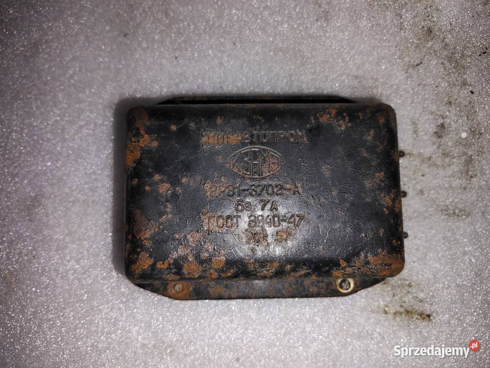Regulator napięcia M72 1957 roku Leszno