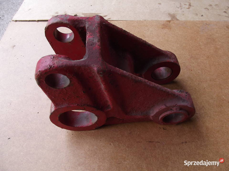 Wspornik mocowania cylindra podnośnika T 150 K