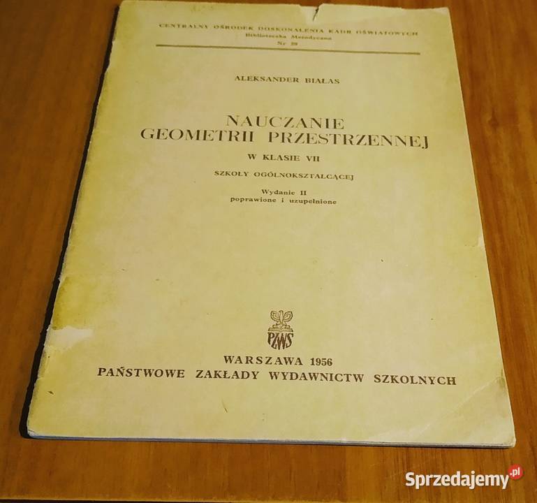 Nauczanie geometrii przestrzennej w klasie VII