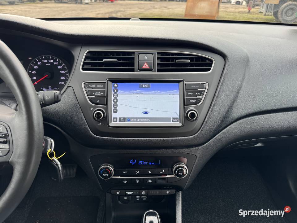 Hyundai i20 BENZYNA Automat Nawigacja Kamera immobilizer Samochody osobowe wielkopolskie Konin