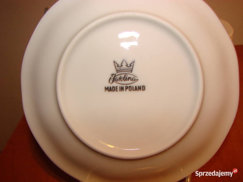 Karolina porcelanowy spodek talerzyk Porcelana i szkło