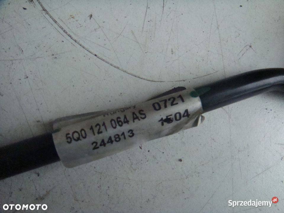 RURKA PRZEWÓD WODY VW AUDI 16TDI CLH 5Q0121064AS Węże chłodnicy