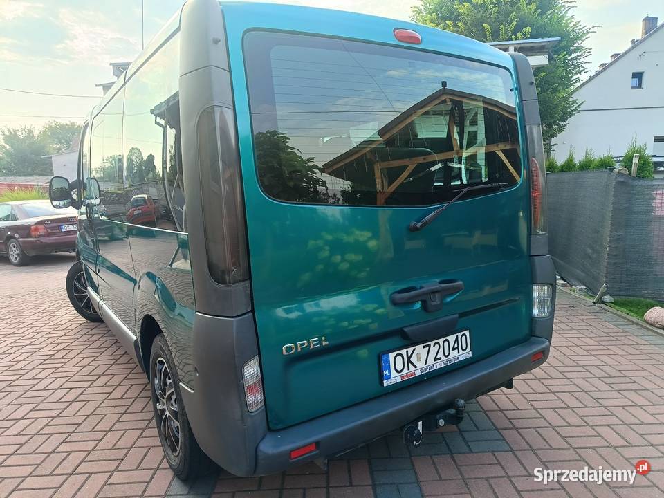 Opel Vivaro 25 CDTI 8Osobowy Rok produkcji 2006 opolskie Bierawa