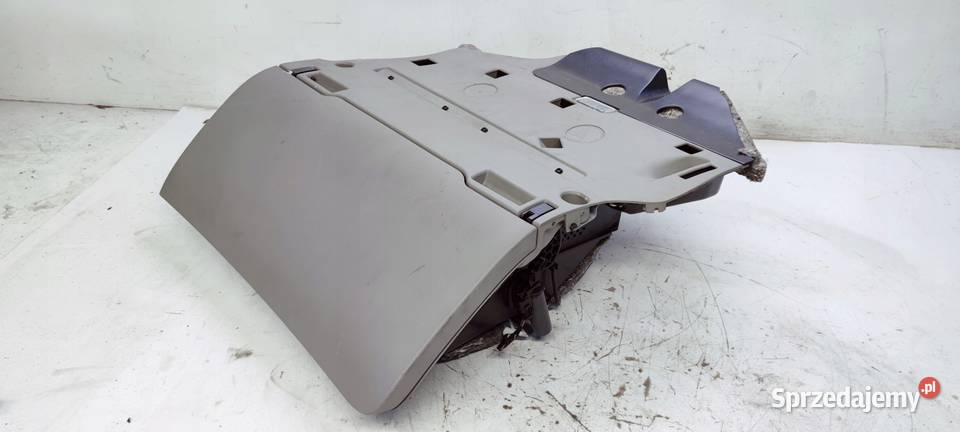 SCHOWEK PASAŻERA AUDI A6 C6 4F1857035AH EC3 Schowki, półki Przystajń