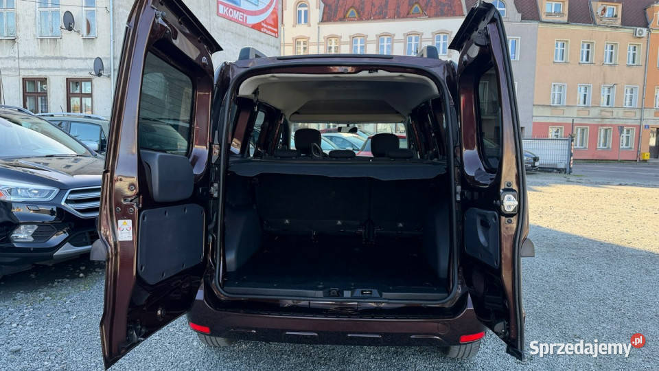 Dacia Dokker Benzyna Zarejestrowany Ubezpieczony nieuszkodzony Dokker Elbląg sprzedam