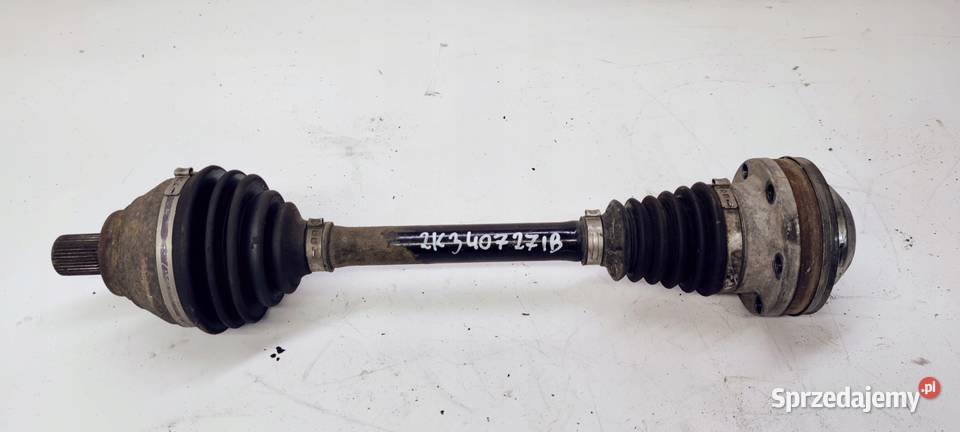 PÓŁOŚ LEWY PRZÓD AUDI A3 18 TFSI DSG 2K3407271B Przystajń