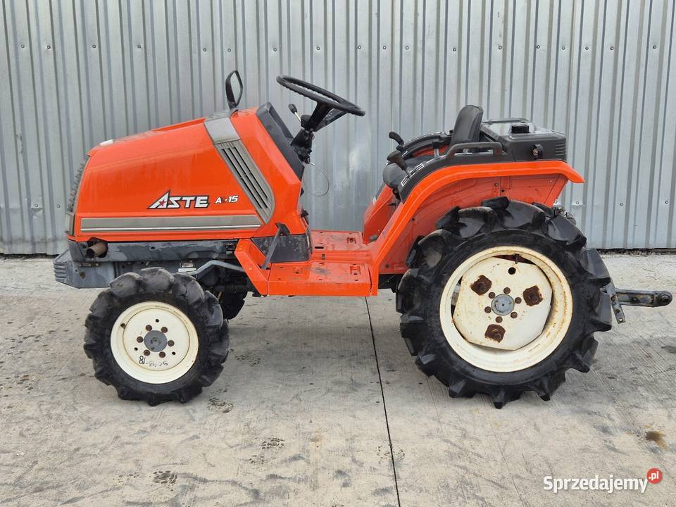 Traktorek traktor KUBOTA ASTE A15D 15 44 Małuszyn