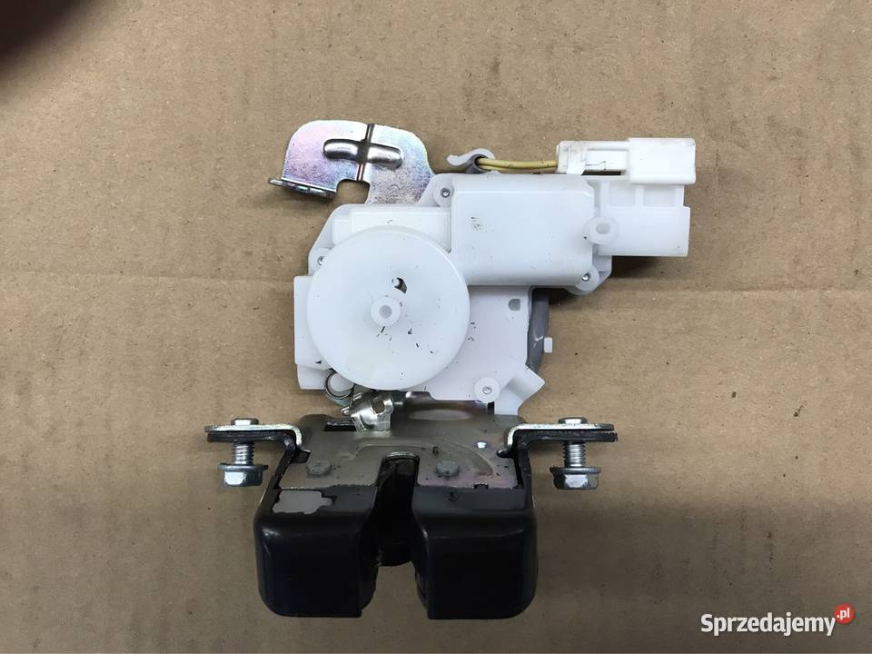 Honda hrv II lampa przeciwmgielna tył podkarpackie Sanok sprzedam