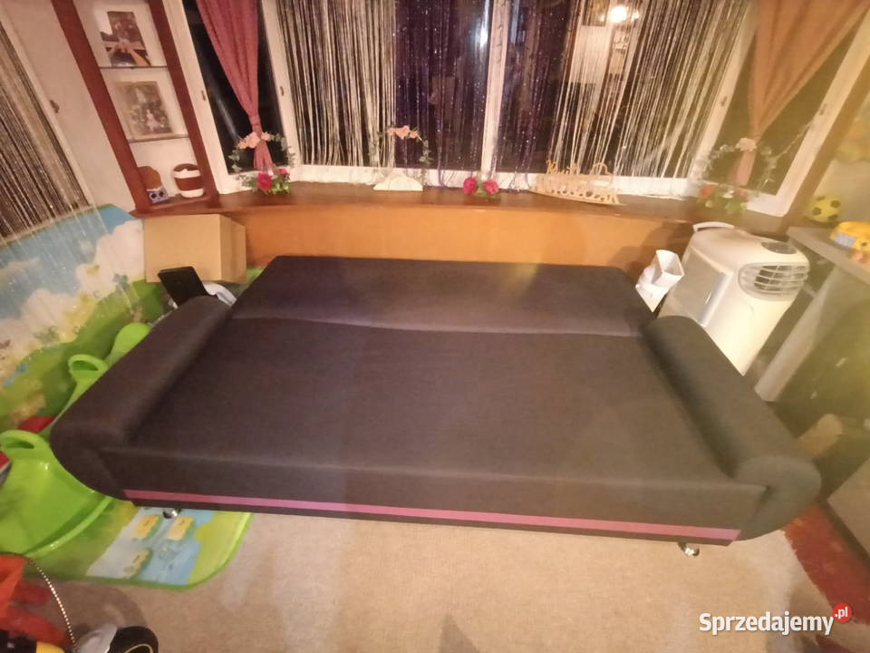 Sprzedam kanapę z funkcją spania stan idealny