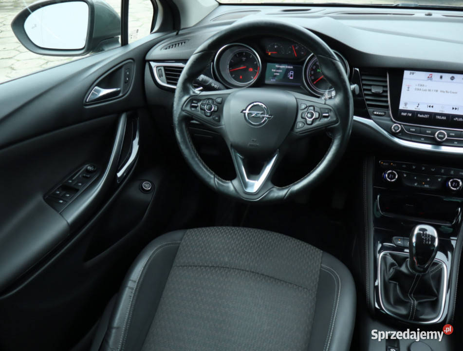 Opel Astra 14 T radio Łódź